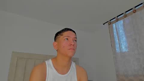 Juliiiiian online show from February 27, 11:36 am