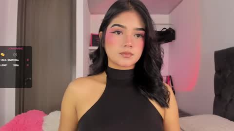 Snapshot of iamjulietaa chatting on February 4, 3:36 pm    online show from February 4, 3:36 pm