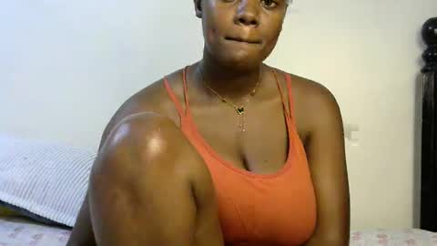 Snapshot of iampolca chatting on February 26, 6:51 am iampolca online show from February 26, 6:51 am