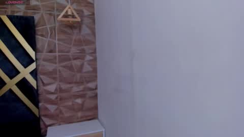 IAN CASTILLO online show from March 12, 11:14 am