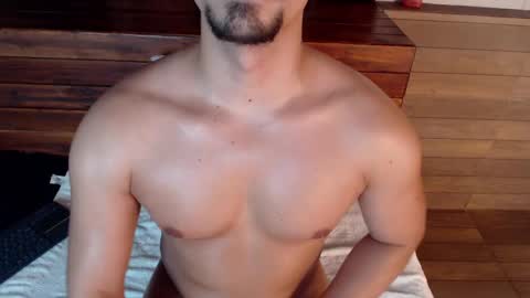 Ian Davis online show from March 4, 11:00 pm