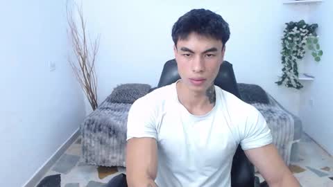 Ian  online show from February 16, 11:52 am