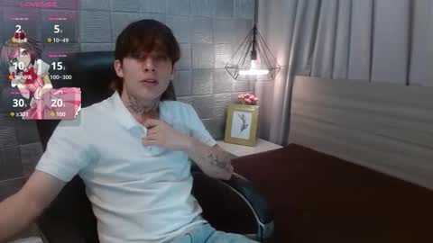 Snapshot of iancute_ chatting on October 2, 7:34 pm ian online show from October 2, 7:34 pm