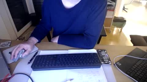 iandy12 online show from February 24, 10:57 pm