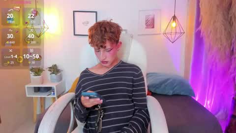 ian  online show from September 28, 4:21 am