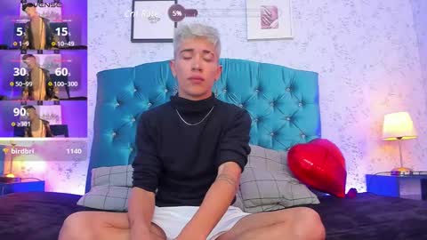 Andrew online show from February 11, 7:59 pm