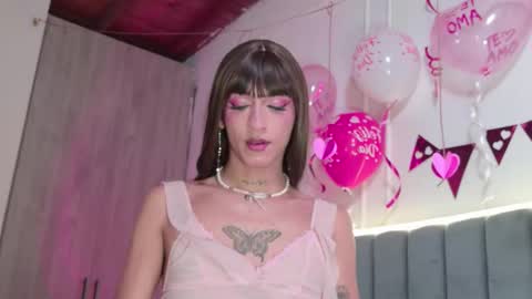 Crystall online show from February 14, 5:37 pm