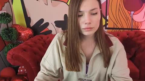 Danielle online show from March 5, 3:32 pm