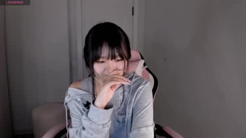 Hitomi   online show from November 8, 11:19 pm