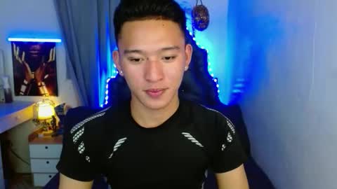 Mateo online show from November 15, 4:30 pm