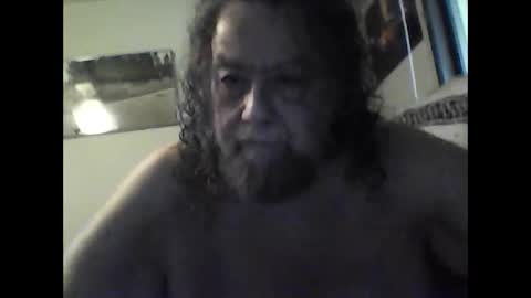 icu2try2xs2 online show from February 9, 6:05 pm