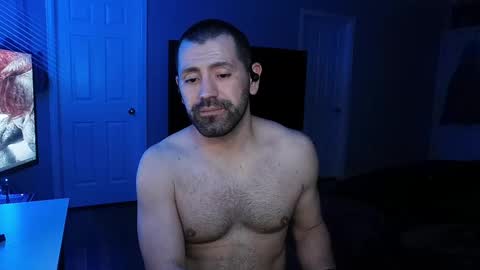 Snapshot of icy_ivy chatting on February 28, 12:52 pm Ivan online show from February 28, 12:52 pm