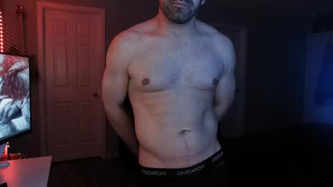 Snapshot of icy_ivy chatting on March 7, 12:01 pm Ivan online show from March 7, 12:01 pm