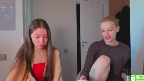 Julia and Mira online show from April 6, 6:14 am