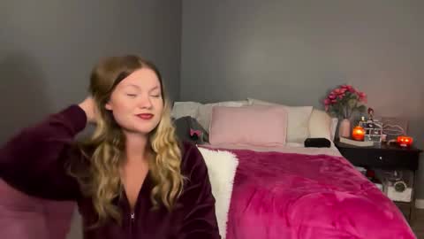 cassie online show from October 24, 1:28 am