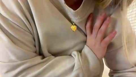 cassie online show from November 21, 1:58 am