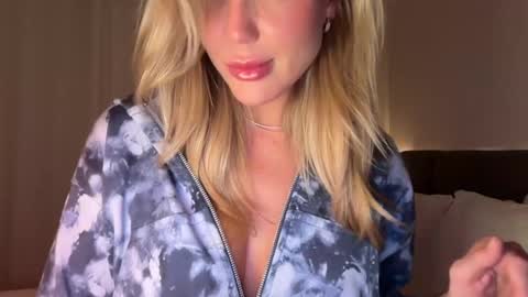 Ivy online show from January 21, 2:22 am