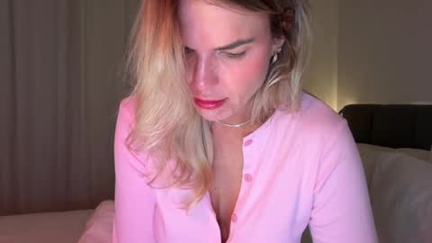 Ivy online show from January 16, 5:00 am