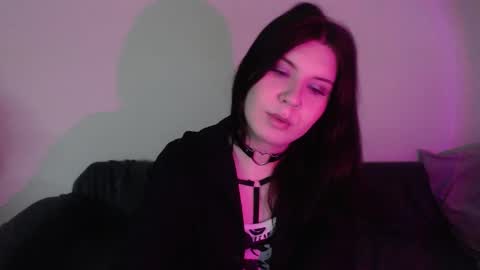 Vella online show from September 21, 8:29 am