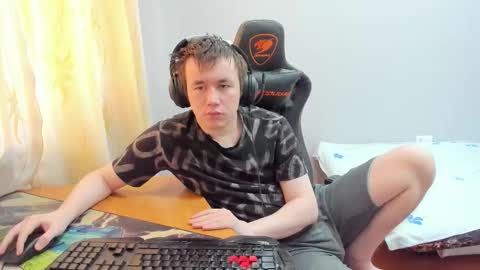 iliaskris online show from January 15, 7:28 am