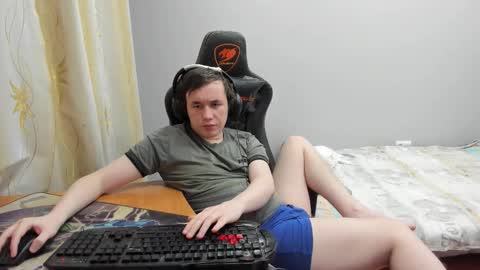 iliaskris online show from February 2, 7:21 pm