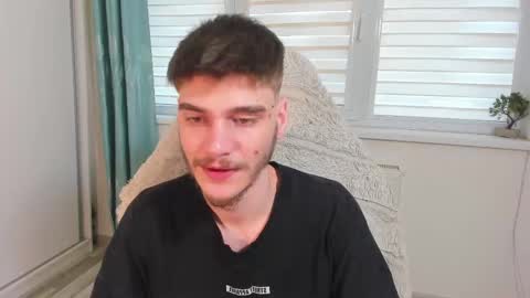 Snapshot of illusions888 chatting on March 7, 2:56 pm D-Illusion online show from March 7, 2:56 pm