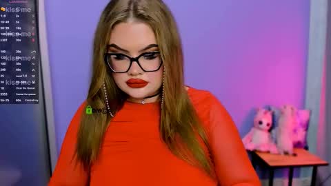 ilona_berry online show from October 19, 11:53 pm