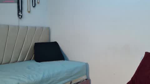 aurora online show from February 20, 8:11 pm