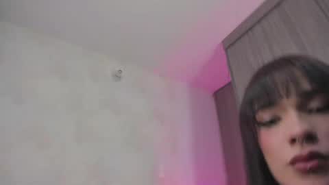 im_dorothy online show from April 8, 9:51 pm