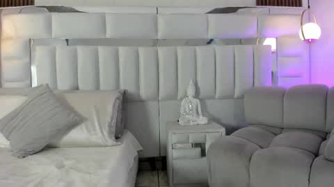 Kazumi online show from December 4, 12:05 pm