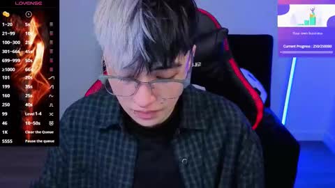 Laia online show from November 8, 1:52 am