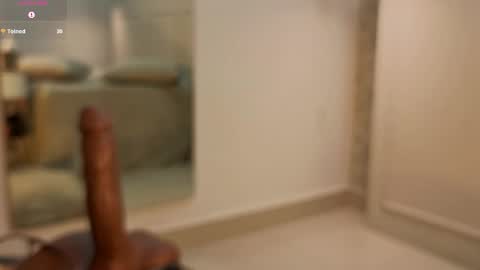 im_lisacb online show from April 2, 1:51 pm