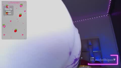 Mishell Martinez    INSTAGRAM im mishellbigass online show from November 21, 10:24 am