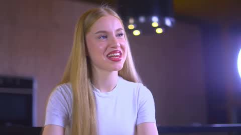 Brie online show from February 20, 4:31 pm