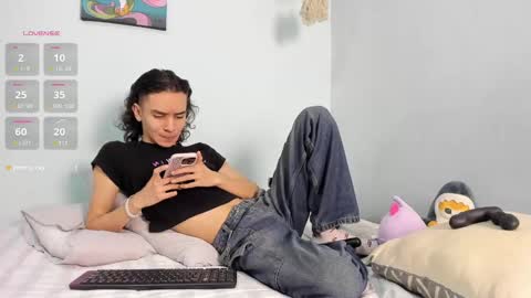 Colton Alvin Independent model online show from February 26, 2:30 am