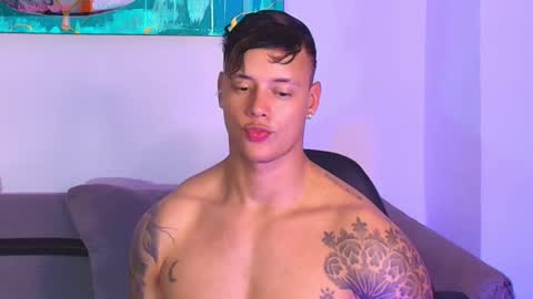 imconor online show from November 1, 10:53 pm