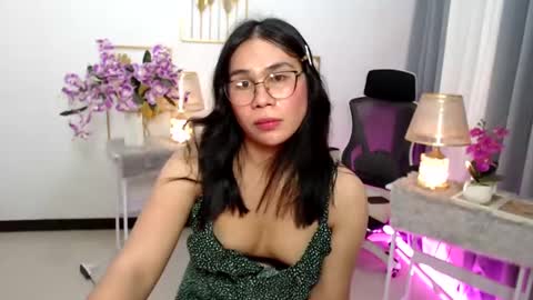 Snapshot of imdestined_foryou chatting on December 24, 1:59 am Ashley online show from December 24, 1:59 am