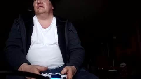 Iminyourroom online show from January 4, 11:22 am