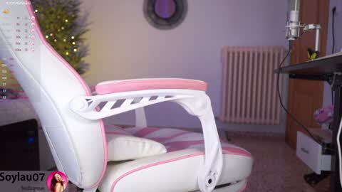 imjess_ online show from January 31, 6:24 am