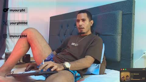 Daniel   thumb up me please its important Im new INDEPENDENT MODEL online show from December 17, 2:18 am