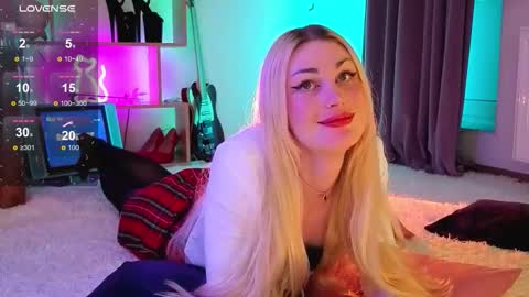  Dina  Help me reach 100 likes  online show from February 14, 7:16 pm