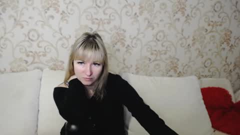Snapshot of incredible_ariela chatting on January 28, 10:02 am incredible_ariela online show from January 28, 10:02 am