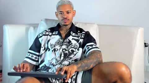 Jacobo online show from February 1, 7:11 pm