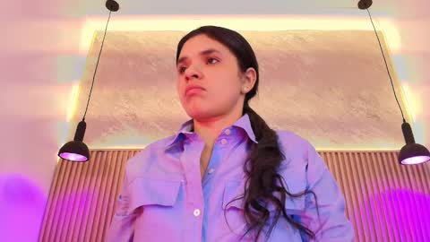 Snapshot of indi_catalina chatting on October 3, 12:02 pm Indi Catalina online show from October 3, 12:02 pm