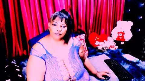indian_rubyxx online show from September 22, 8:40 am