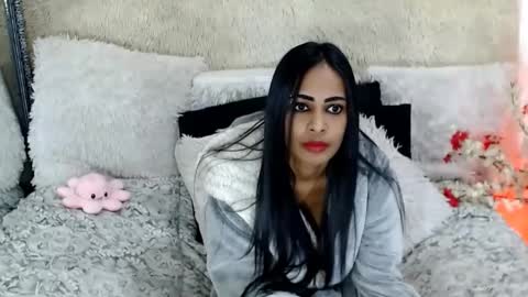 Snapshot of indian_swaggerliciousx chatting on October 19, 3:11 am Jazmin online show from October 19, 3:11 am