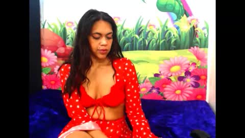 Snapshot of indiandesire4u69 chatting on October 17, 11:09 pm Lia online show from October 17, 11:09 pm