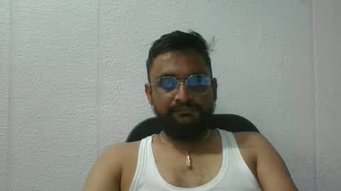 Snapshot of indianlover1433 chatting on October 7, 10:00 am Indian lover online show from October 7, 10:00 am