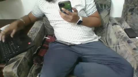 Snapshot of indianlover1433 chatting on January 3, 9:58 am Indian lover online show from January 3, 9:58 am