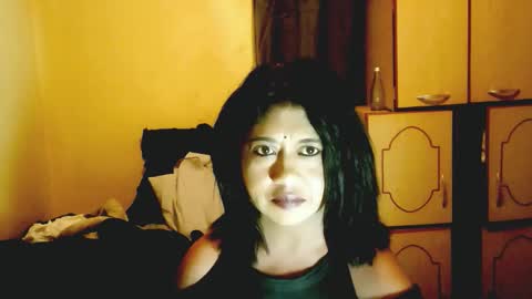 indianpleasures21 online show from March 12, 6:55 pm